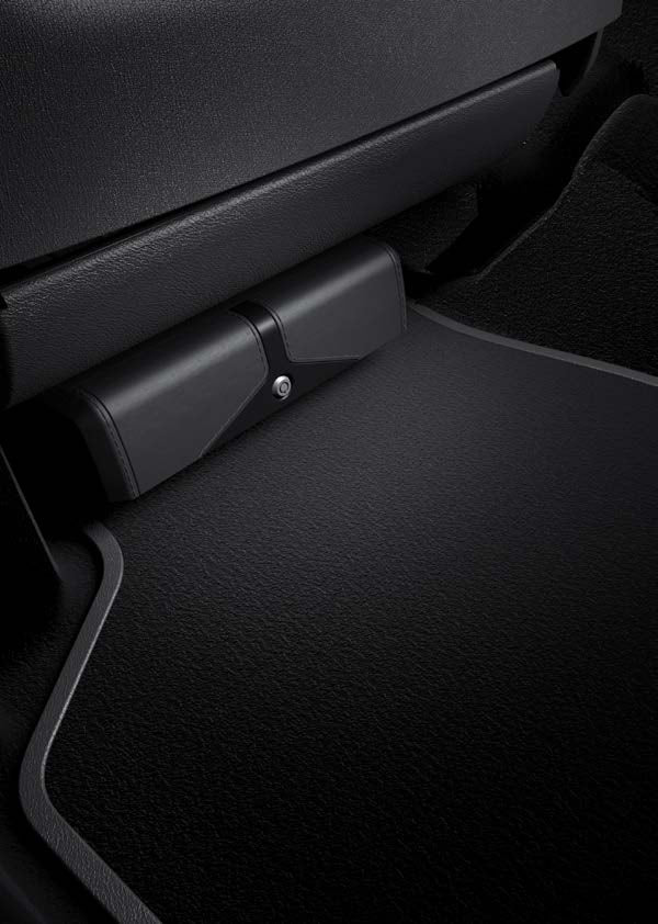 Aston Martin DBX LOCKABLE STORAGE