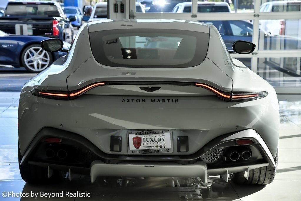 2023 Aston Martin Vantage 