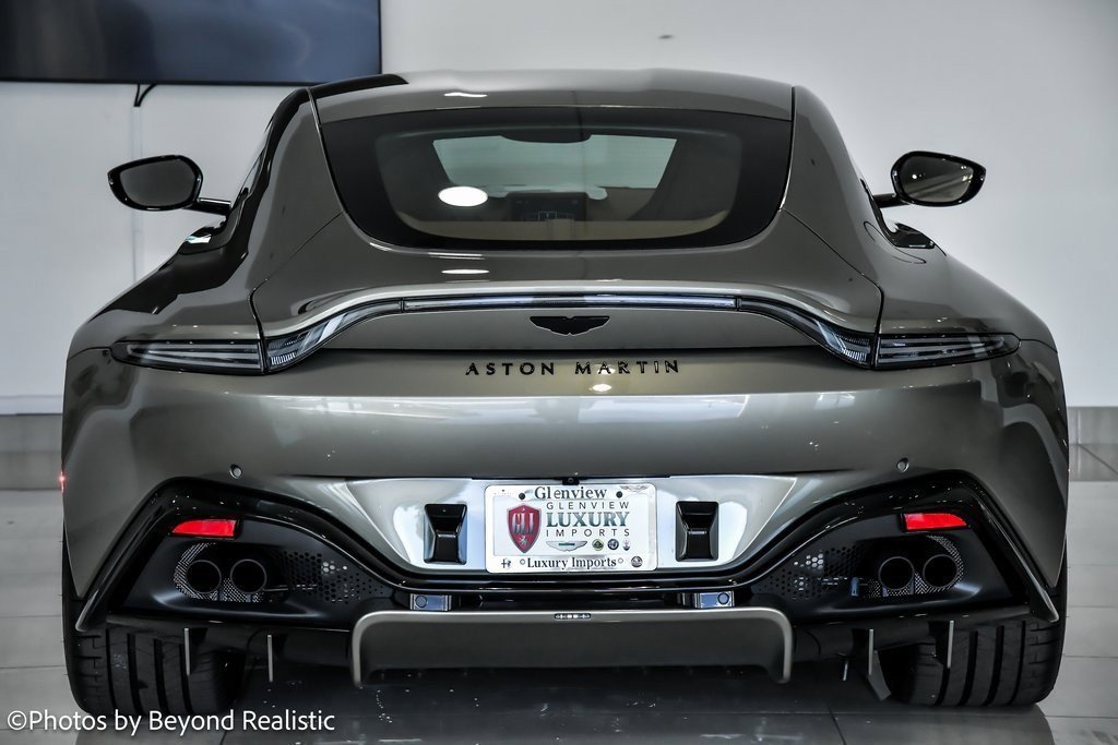 2023 Aston Martin Vantage 