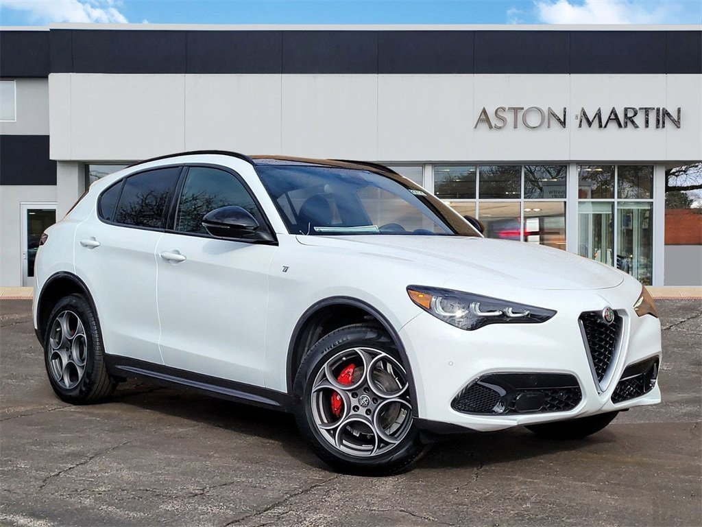 2024 Alfa Romeo Stelvio Ti Awd