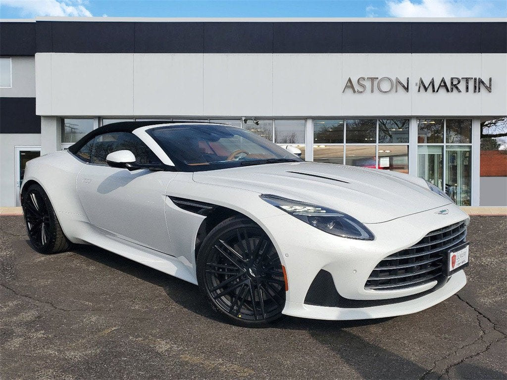 2024 Aston Martin DB12 