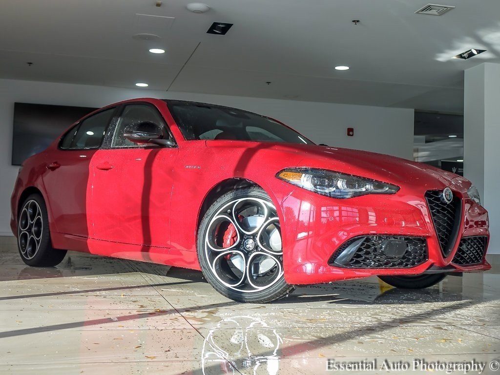 2024 Alfa Romeo Giulia Veloce Awd