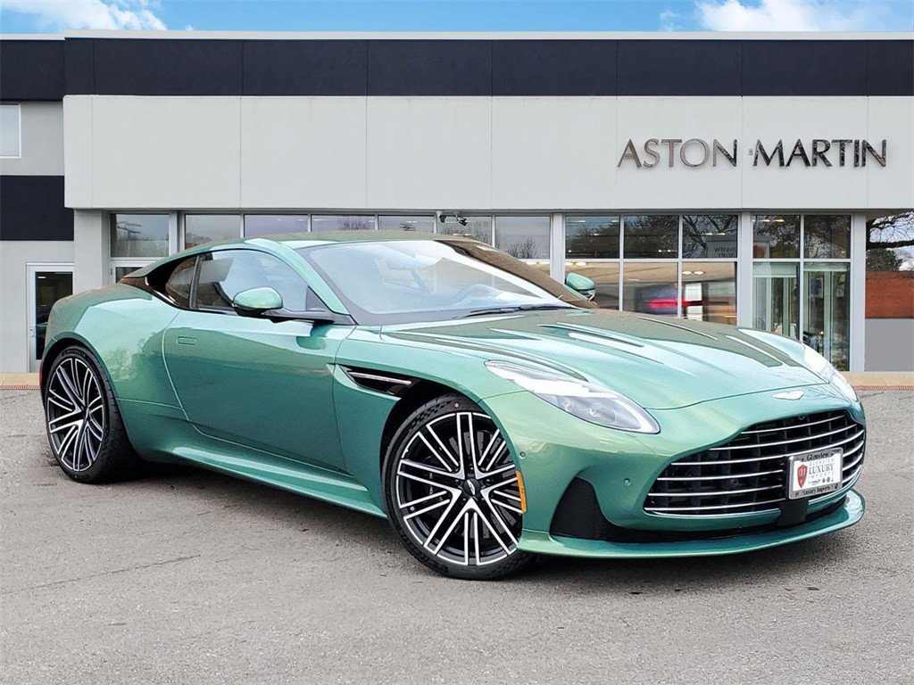 2024 Aston Martin DB12 