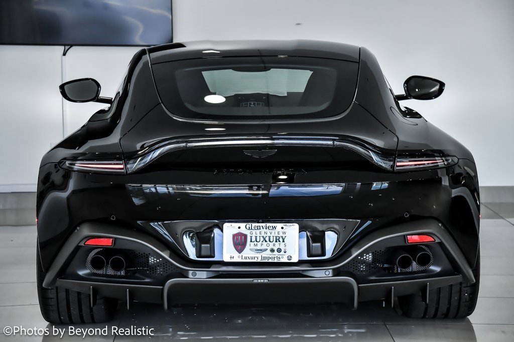 2023 Aston Martin Vantage 