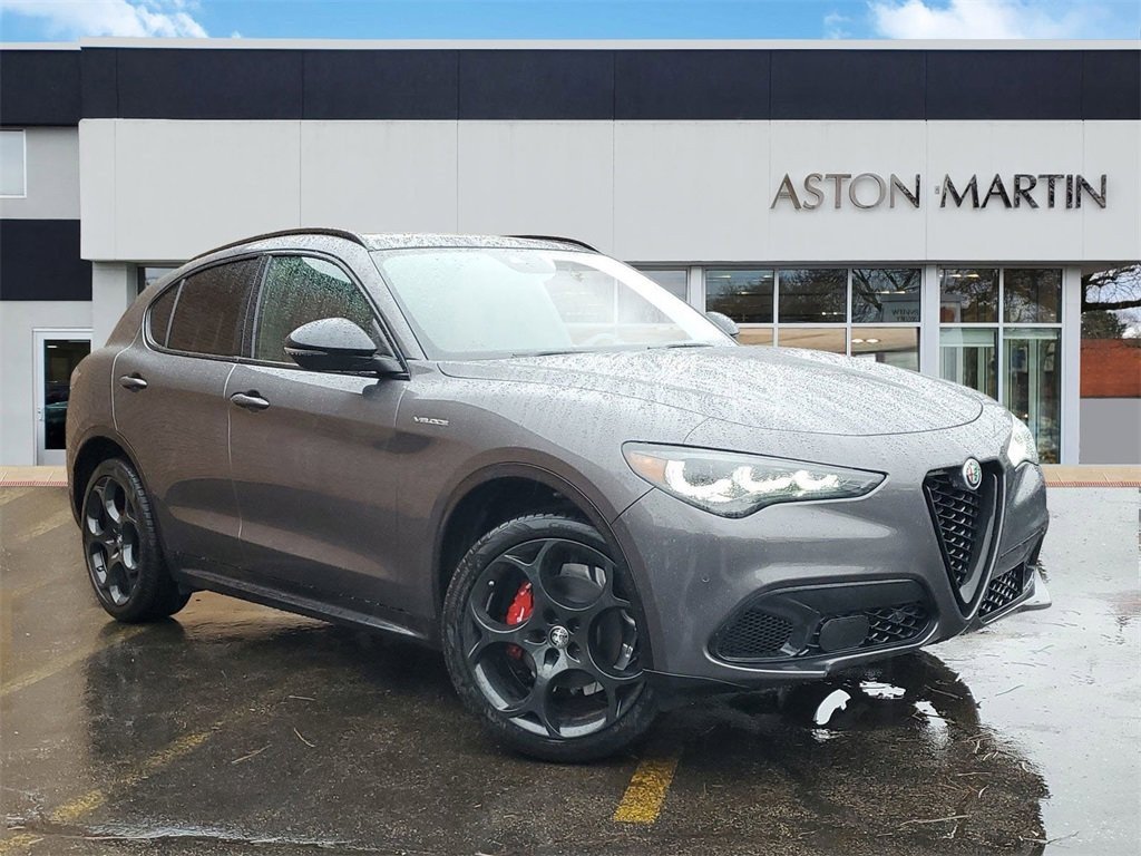 2024 Alfa Romeo Stelvio Veloce Awd